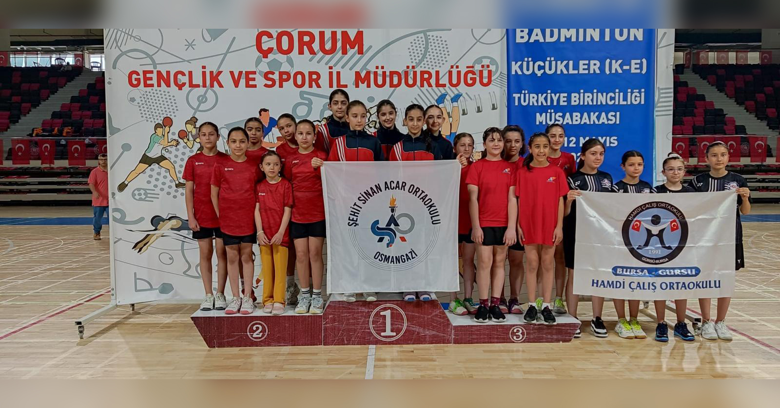 💪🏅🧿 Osmangazi Badminton’un Harika Kızları Türkiye Şampiyonu ❤️🇹🇷 09-12 Mayıs 2026 tarihlerinde Çorum’da düzenlenen Okullar Arası Küçük Kızlar - Küçük… 💪🏅🧿 Osmangazi Badminton’un Harika Kızları Türkiye Şampiyonu ❤️🇹🇷 09-12 Mayıs 2026 tarihlerinde Çorum’da düzenlenen Okullar Arası Küçük Kızlar - Küçük…